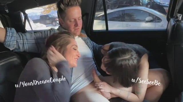 Backseat blowjobs with friends are fun [GIF]